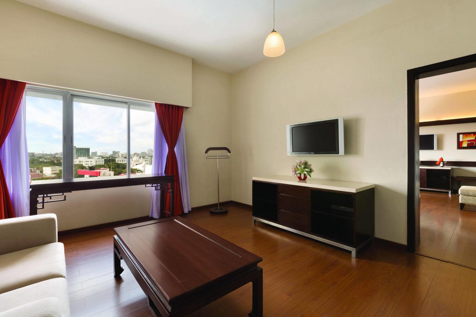 Ramada By Wyndham Chennai Egmore Τσενάι Εξωτερικό φωτογραφία